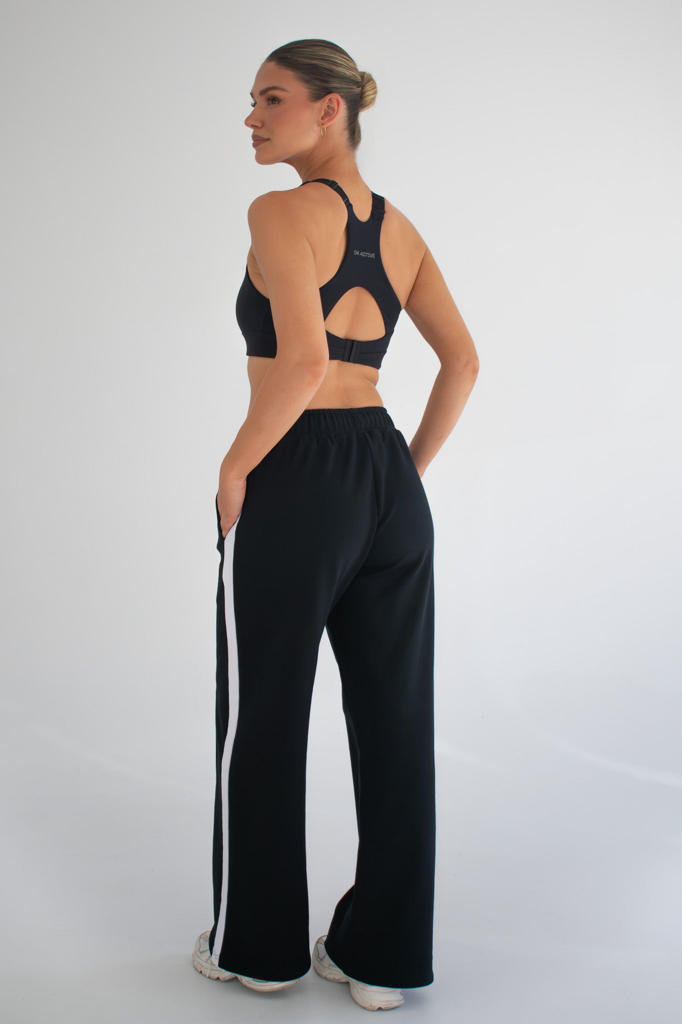 dk active Bottoms Essence Pant