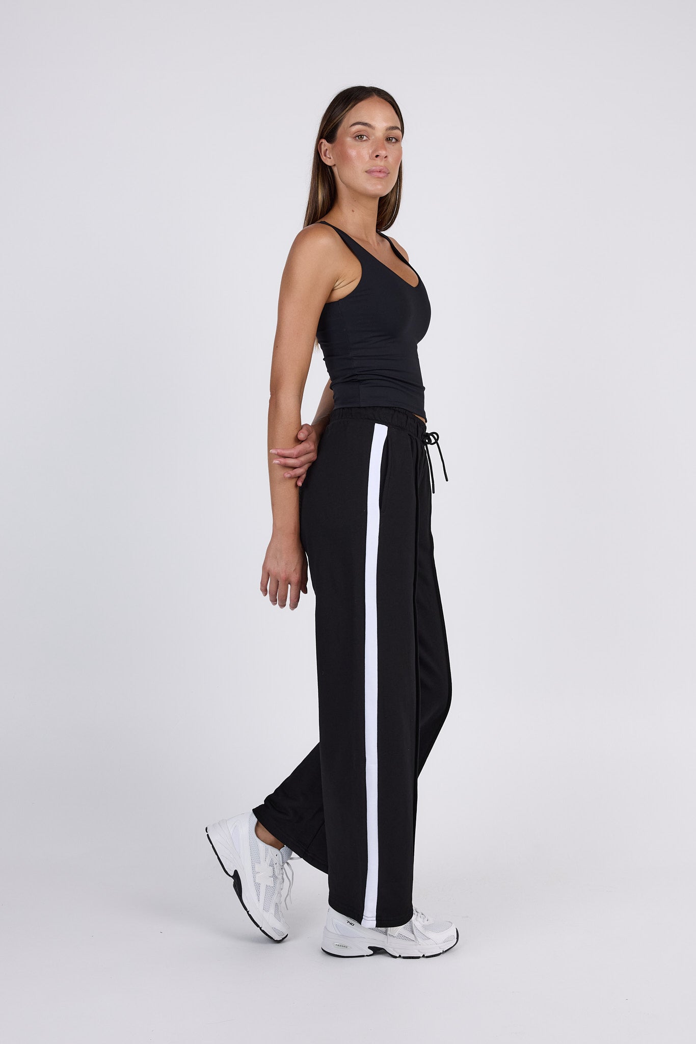 dk active Bottoms Essence Pant