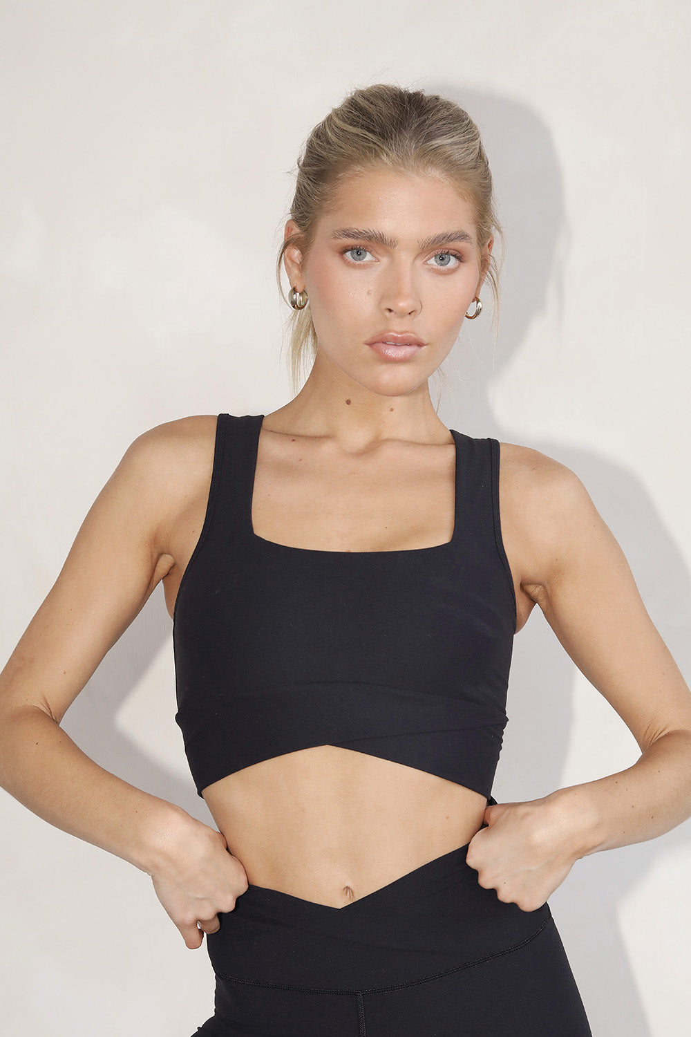 dk active SPORTS BRAS Mayfair Crop