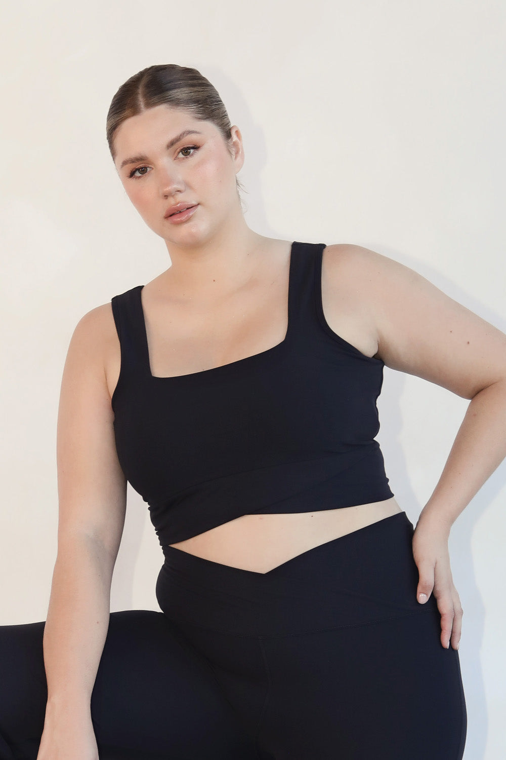 dk active SPORTS BRAS Mayfair Crop