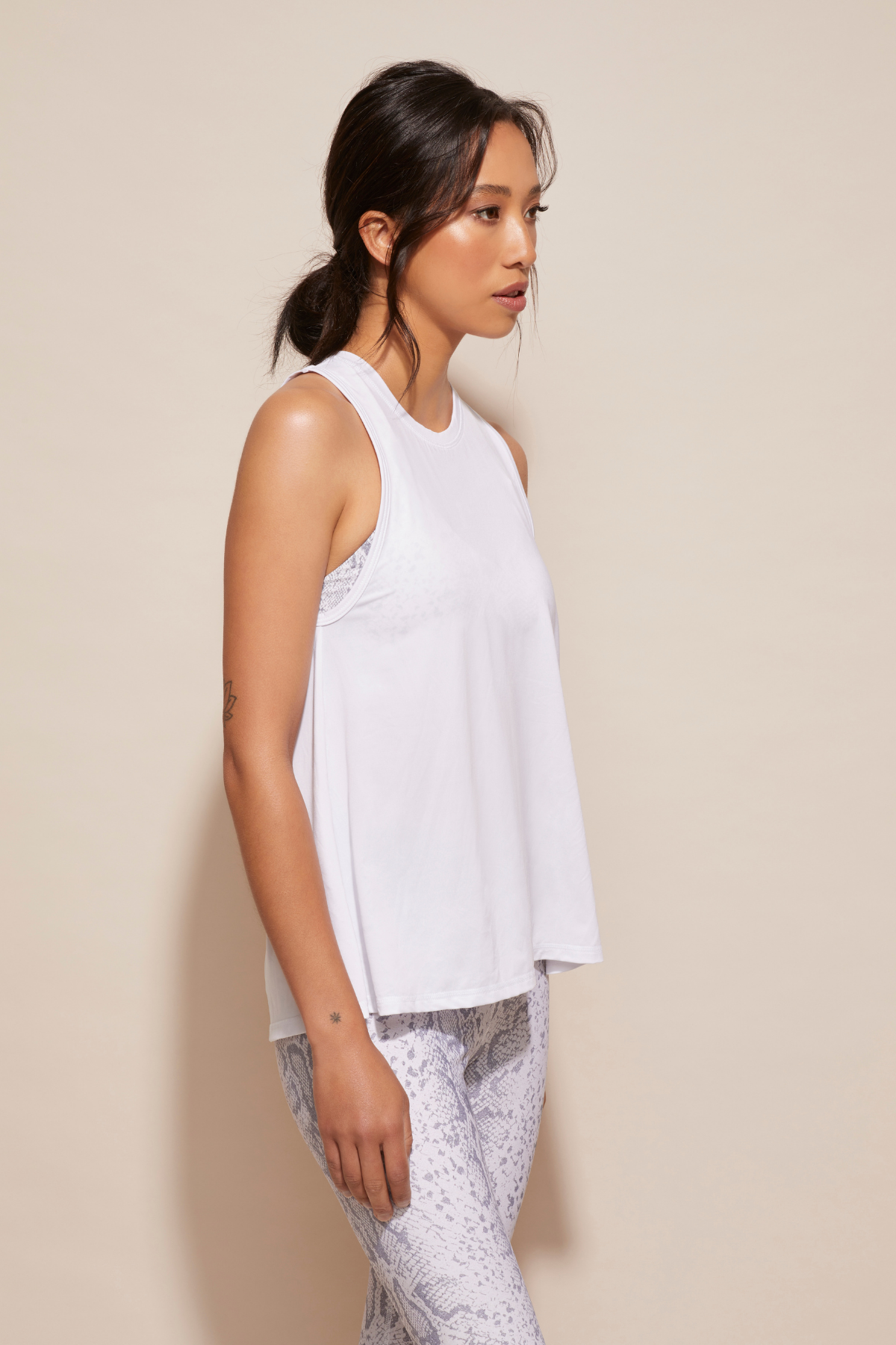 dk active TOPS Worldwide Tank