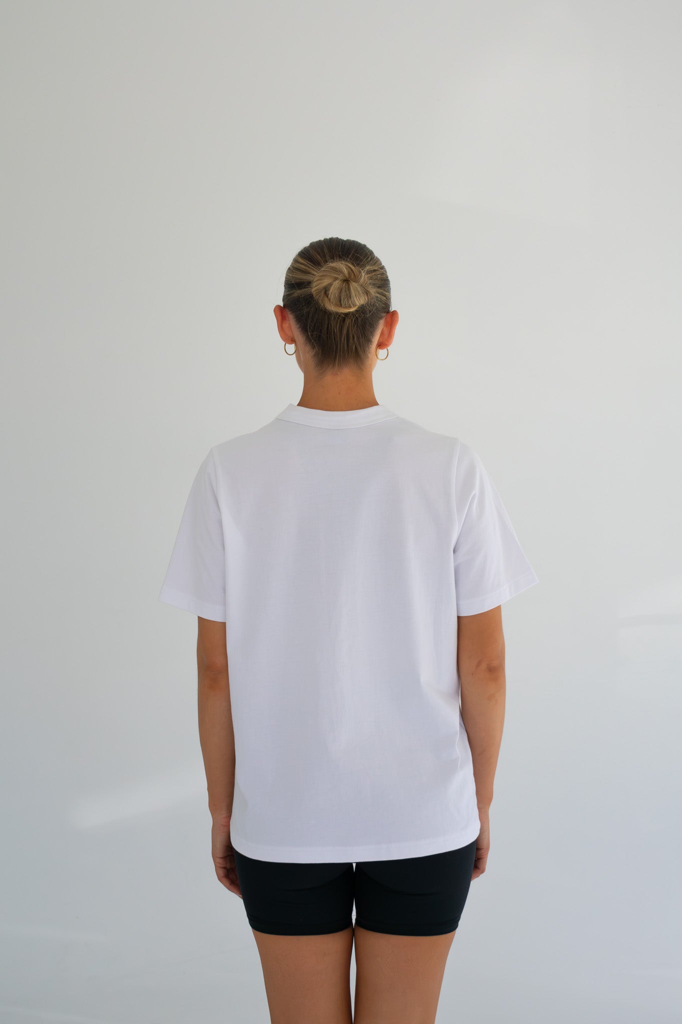 dk active Tops Logo Crew Tee