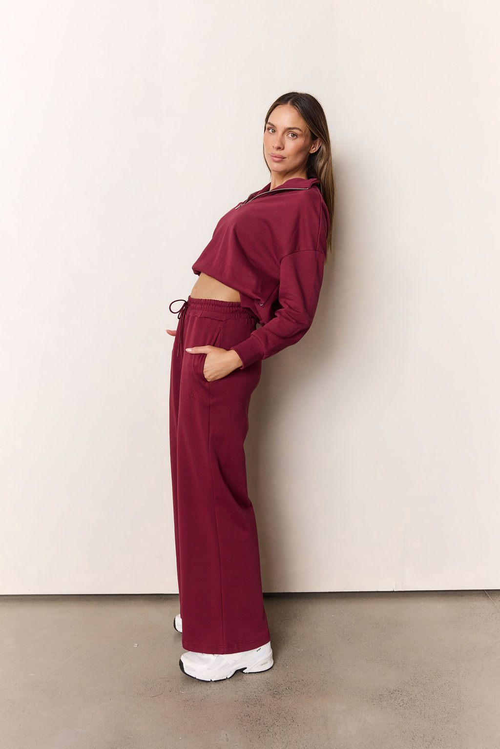 dk active Pants Off Duty Wide Leg Sweatpant Burgundy