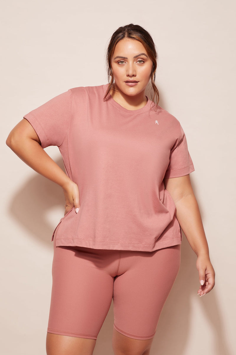 ABMT CURVE TOPS Side Swipe Tee