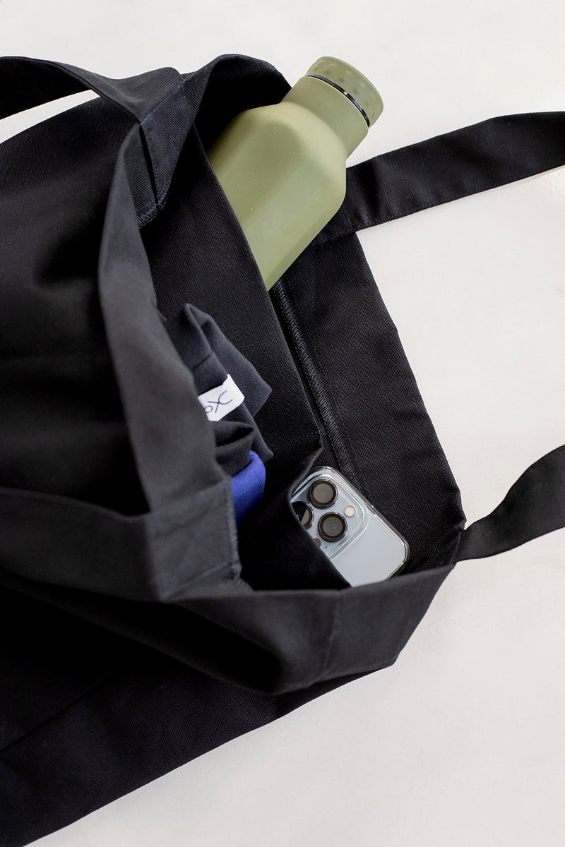 dk active Carried Away Canvas Bag - Circular Logo