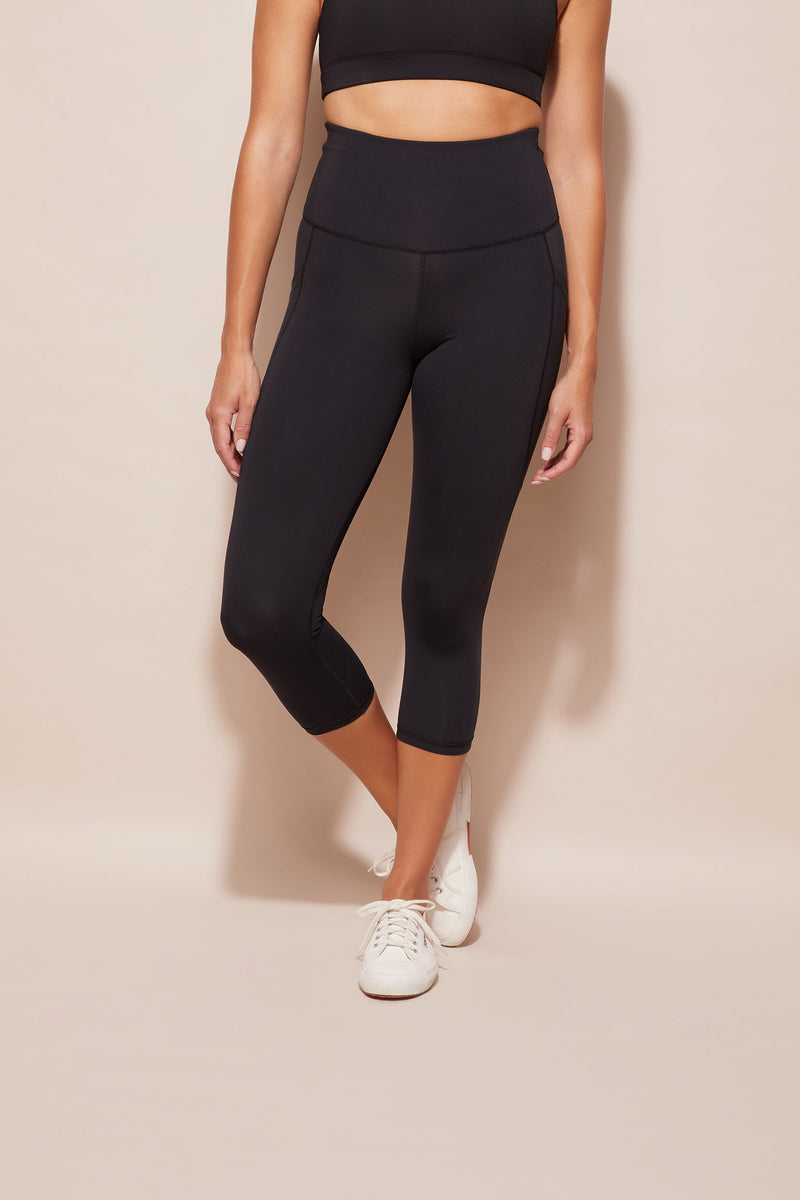 dk active CORE TIGHTS Essential Midi Tight