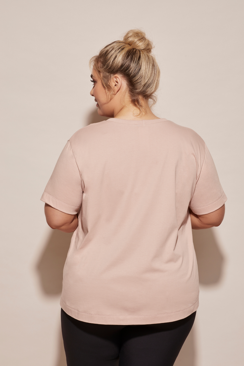 dk active CURVE TOPS Side Swipe Tee