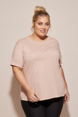 dk active CURVE TOPS Side Swipe Tee